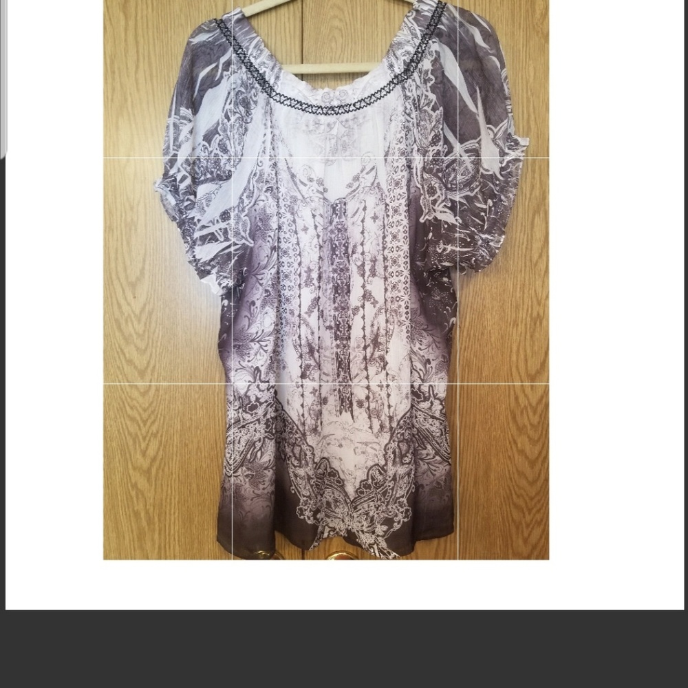 Top - Picture 2 of 2